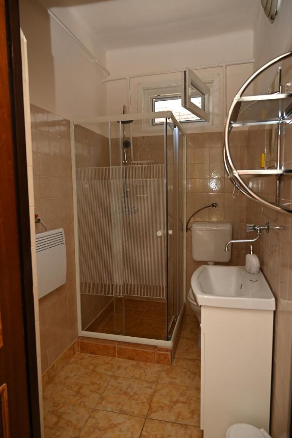 Hanna Apartman Appartement Gyula Buitenkant foto